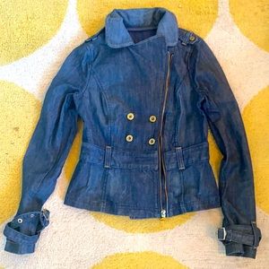 GUESS JEANS stretch jean jacket. Medium